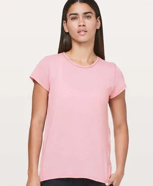Women’s Lululemon Another Mile Short Sleeve SIZE 6 thumbnail 1