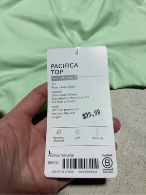 Athleta NWT Pacifica Light Green Long-Sleeve Performance Top large MSRP$69 thumbnail 3