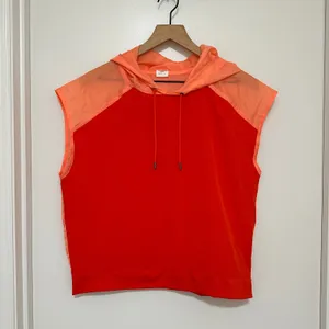 Avia | Woman's Sleeveless Orange Red Colorblock Hooded Windbreaker Top,‎ Size S thumbnail 2