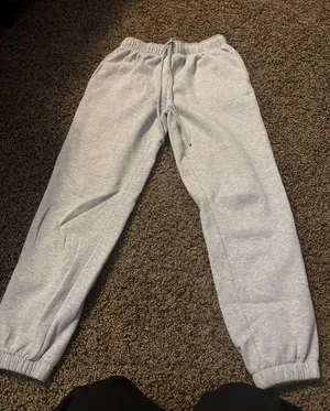 sweats Gray thumbnail 1