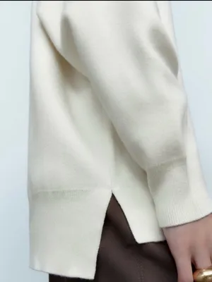 Zara V-Neck Oversized Cardigan Size Small Cream thumbnail 2