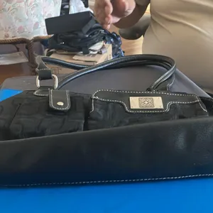 Black Handbag with a touch Of class thumbnail 1