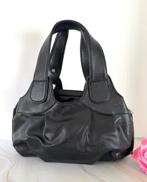 Black Handbag thumbnail 2