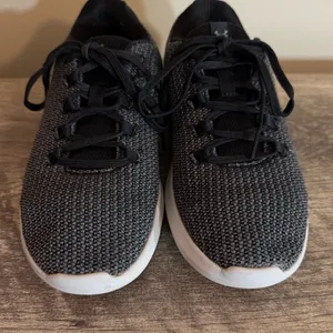 Under Armour Ripple Mesh Fly Knit Sneakers Women’s Size 9 Gray Black thumbnail 5
