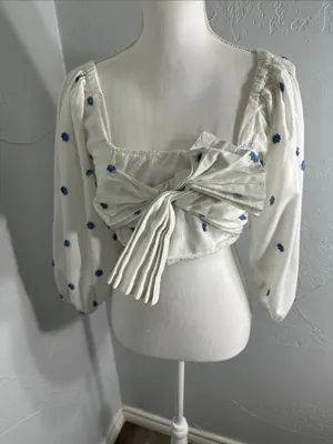 FARM Rio White Puff-Sleeve Crop Top with Blue flowers Print. thumbnail 4