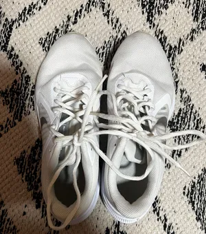 Tennis Shoes thumbnail 2