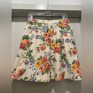 Vintage 90s Cream White Knee-Length A-line Pleated Floral Skirt thumbnail 5