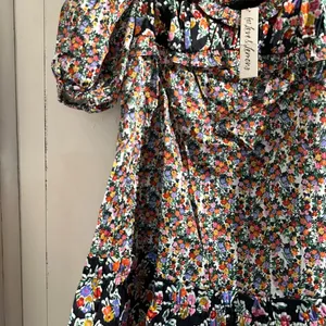FOR LOVE AND LEMONS NWT HUDSON Floral Puff Sleeve Dress thumbnail 6