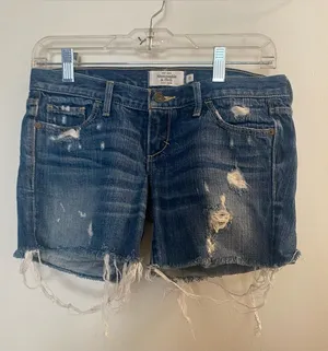 Abercrombie & Fitch Womens Blue Denim Shorts Size 0 29 29” Distressed Cut Off thumbnail 1