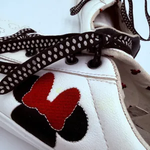Disney Minnie Mouse Women's Groundup Sneakers Size 8 thumbnail 6
