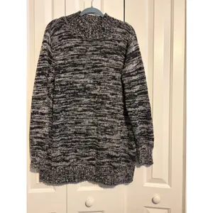 Old Navy Women's XXL Black White Marled‎ Mock Neck Long Sleeve Sweater thumbnail 3