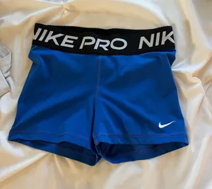 Blue Nike Pro thumbnail 1