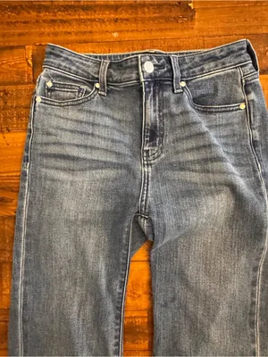 QUINCE Bella Stretch Straight Jeans‎ thumbnail 3
