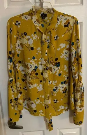 Mustard floral Worthington blouse Sz L thumbnail 1