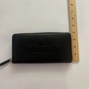 Kate Spade Neda Larchmont Avenue Pebble Leather Embossed Logo Black Wallet thumbnail 6