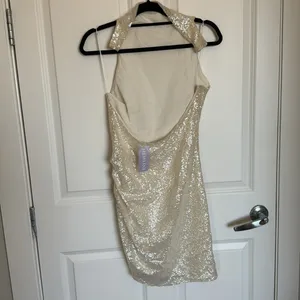 Amanda Uprichard NWT but missing clasps white sequin backless dress size medium thumbnail 3