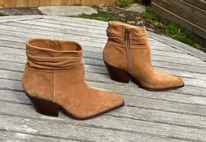 Vince Camuto‎ Nerlinji Brown Suede Bootie 5.5 thumbnail 1