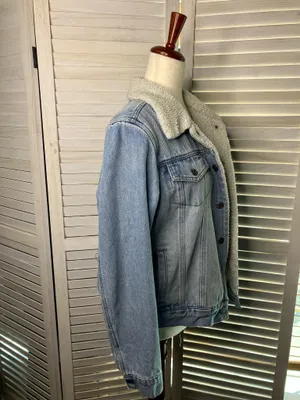 Working Title Sherpa lined Jean jacket size L Blue Size L thumbnail 2