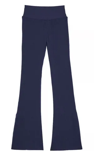 PINK
SOFT‎ SEAMLESS CABLE FLARE LEGGINGS thumbnail 1