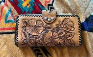Vintage Tooled Leather Wallet Brown thumbnail 3