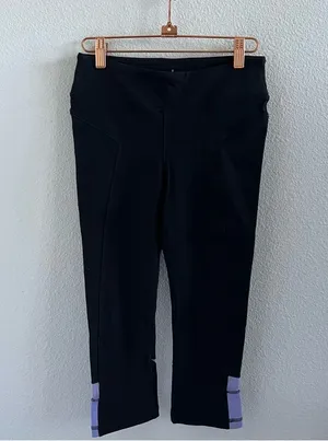 Alo Yoga Black and Purple Active Workout Pants Legging Tights 17.5" Inseam Small thumbnail 1