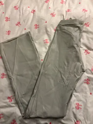 SKIMS NWT faux leather bootcut pant thumbnail 3