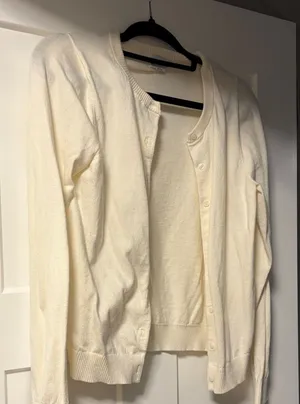Aritzia Sweater thumbnail 1