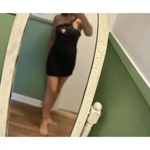 2b Bebe Black One-Shoulder Bodycon Dress XS Lace-Up Neckline Party Clubwear thumbnail 6