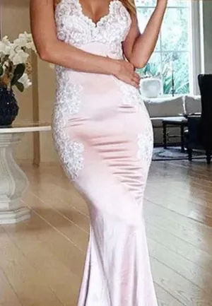 Spaghetti Straps V-neck Slim Long Prom Dress with Lace Appliques thumbnail 1
