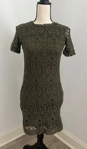 H&M Green Lace Mini Dress Womens‎ Small 4 Olive Bodycon Short Sleeve Boho Chic thumbnail 1