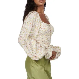 Charlie Holiday Bobby Floral Smocked Crop Top Blouse Puff Sleeve Cottagecore thumbnail 2