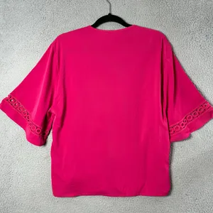 Womens‎ Top M Pink V Neck Pullover Short Sleeve Top Casual Careerwear Flowy thumbnail 2
