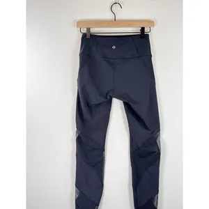 Lululemon Women Leggings Black Wunder Under Pants High Rise Tight Pull On Size 6 thumbnail 7