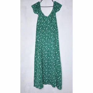 Showpo. Donissa Green Floral Midi Dress thumbnail 4