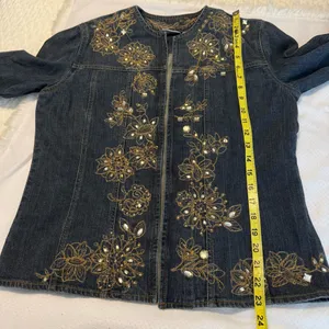 Chico’s Embroidered Sequin Open Front Jean Jacket Size 1 Chico (Med 8) Floral thumbnail 9