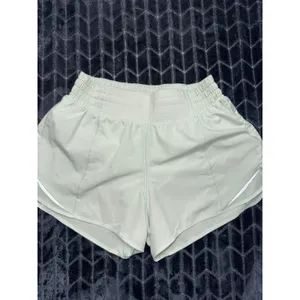 Lululemon Women Hotty Hot High Rise Lined Short Light Green Size 6 thumbnail 6