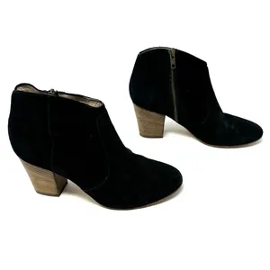 Club‎ Monaco Size 8 Boot Black Suede 3" Heel Side Zip Ankle Bootie Winter Round thumbnail 3
