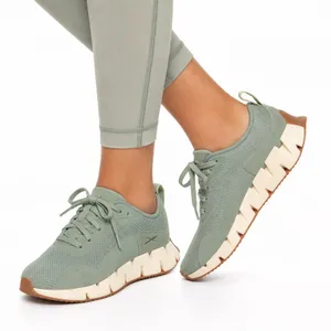 Reebok Zig Dynamica 2.0 Sage Green Running Shoes Womens Size 8.5 thumbnail 1