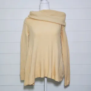 Free People Strawberry Fields Cream Knit Cowl‎ Neck Sweater Size S thumbnail 2