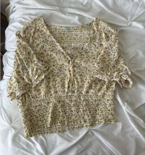 Abercrombie Top thumbnail 2