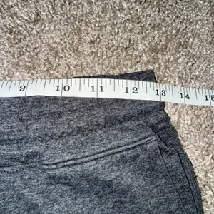Vuori Performance Joggers Women XS Charcoal Grey Good Drawstring Frayed thumbnail 3