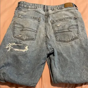 American Eagle Outfitters Blue Mom Straight Jeans Distressed Style thumbnail 6