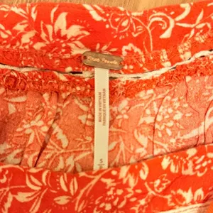 Free People Floral Print tunic Crochet Trim Orange and White Size S thumbnail 5