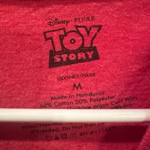 NWOT Disney Parks Pixar Toy Story Pizza Planet Logo Tee Shirt M thumbnail 3