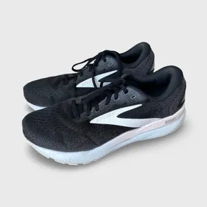 Brooks Ghost 16 Women’s 10.5 Black White Running Shoes Sneakers Athletic thumbnail 10