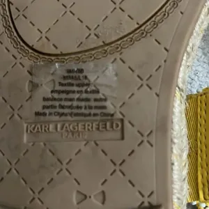 Karl Lagerfeld beaded stretch straps size 9 thumbnail 6