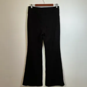 Halara Ribbed High Waisted Flare Leg Pants Black V-Back Yoke Size L Regular thumbnail 2