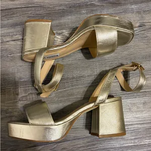 Steve Madden Heels thumbnail 1