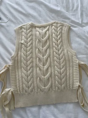 Vestique Sweater Tie Tank thumbnail 4