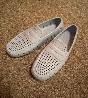 Men’s Floafers White Size 9 thumbnail 1
